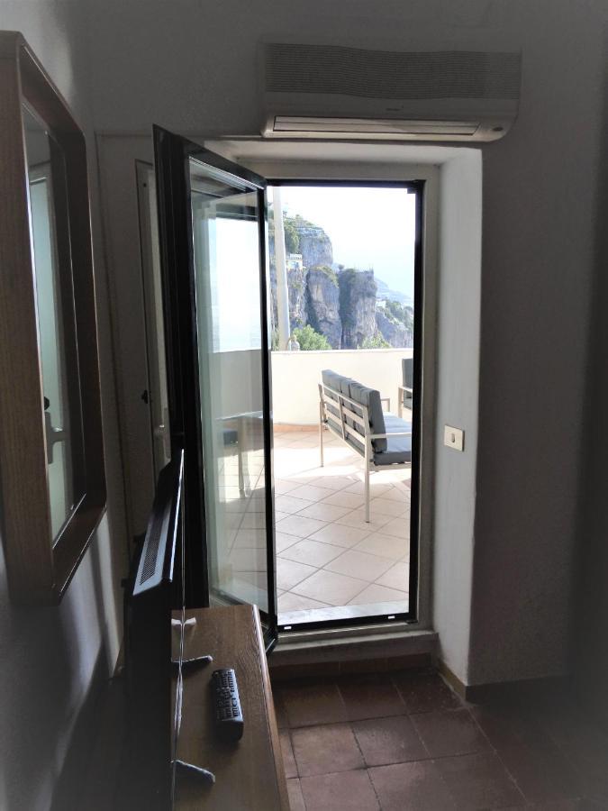 Blue Lagoon Amalfi Bagian luar foto